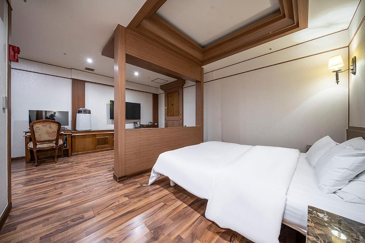 Hotel Cullinan Yongin Exterior photo